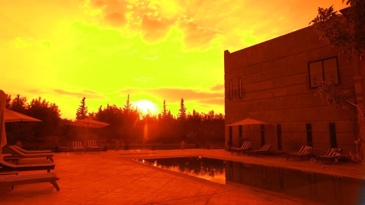 Le Petit Chateau Des Anges Ouled Bouzid ภายนอก รูปภาพ