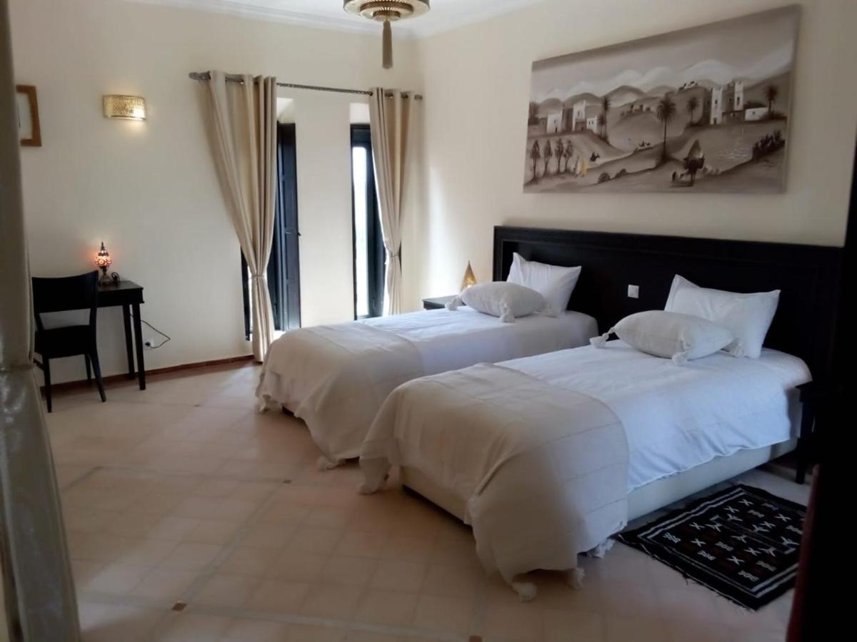 Le Petit Chateau Des Anges Ouled Bouzid ภายนอก รูปภาพ