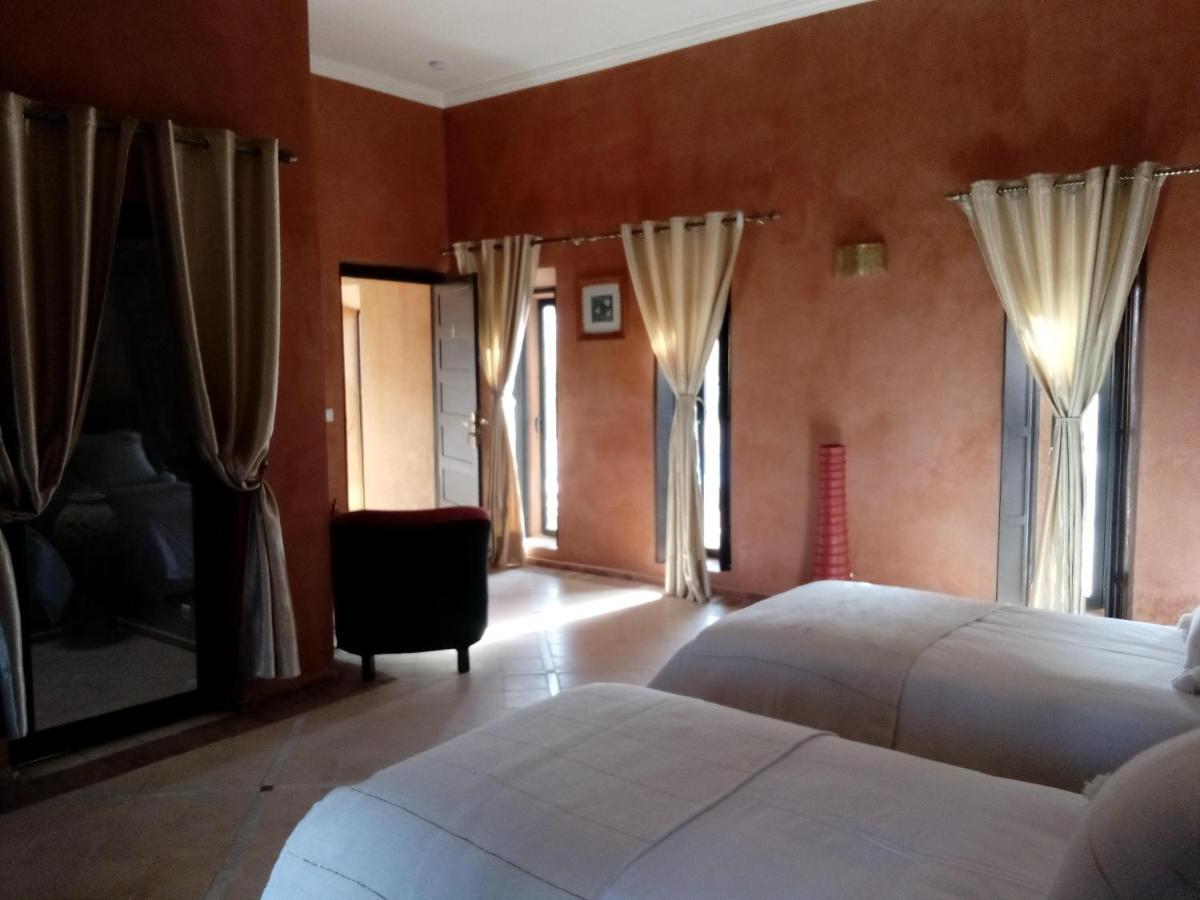 Le Petit Chateau Des Anges Ouled Bouzid ภายนอก รูปภาพ