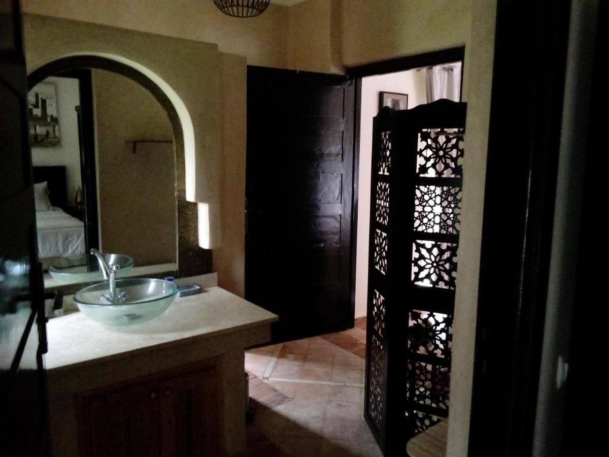 Le Petit Chateau Des Anges Ouled Bouzid ภายนอก รูปภาพ